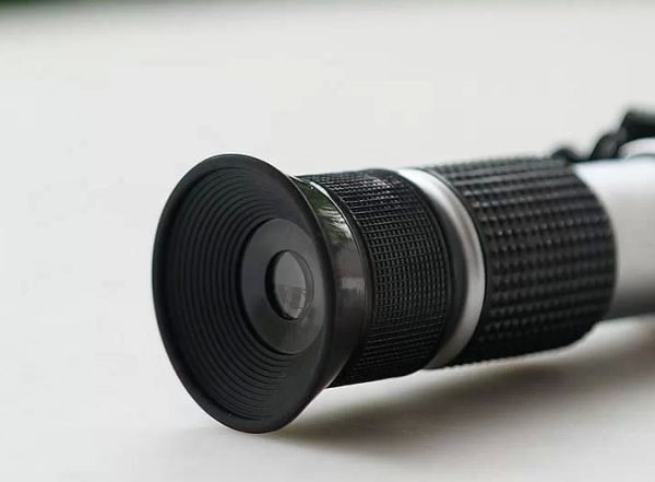 Reef HD Salinity Refractometer for Aquarium, Hydrometer-1380